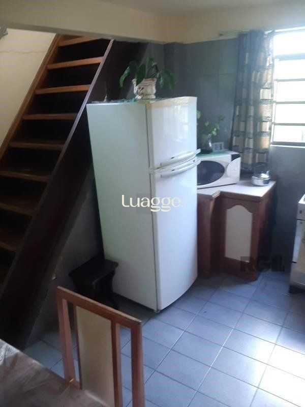 Casa à venda com 4 quartos, 222m² - Foto 12
