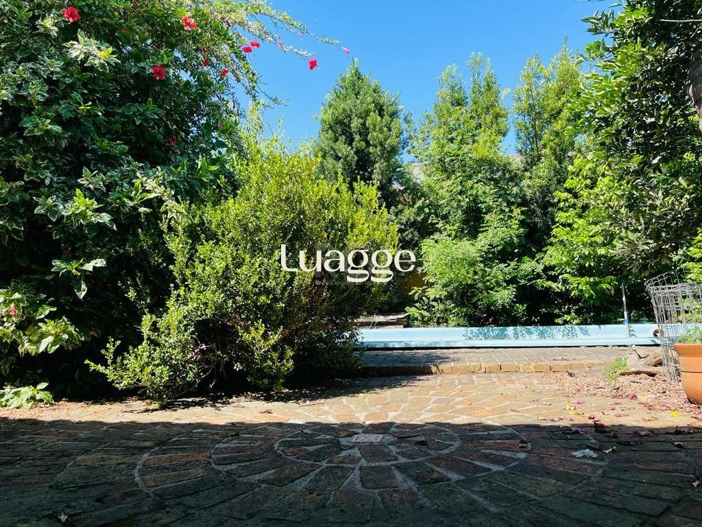 Casa à venda com 3 quartos, 79m² - Foto 11