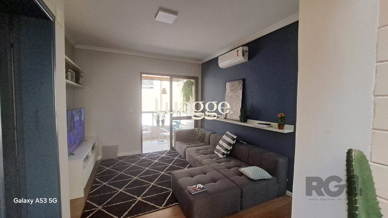 Apartamento à venda com 3 quartos, 100m² - Foto 2
