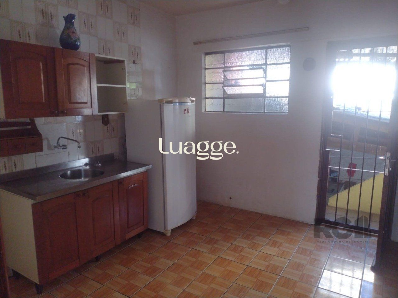 Casa à venda com 2 quartos, 63m² - Foto 9