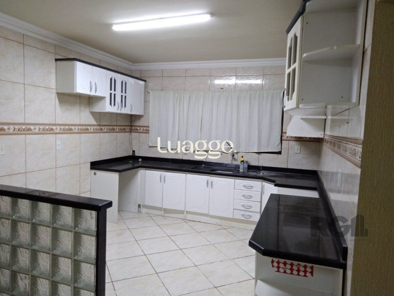 Casa à venda com 3 quartos, 330m² - Foto 18