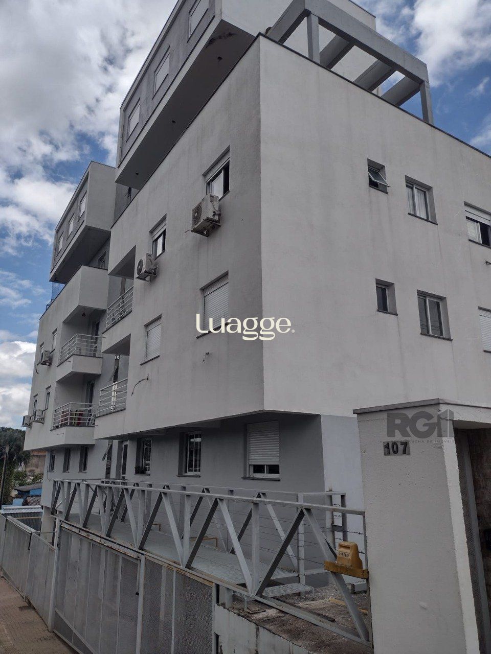 Apartamento à venda com 1 quarto, 33m² - Foto 1