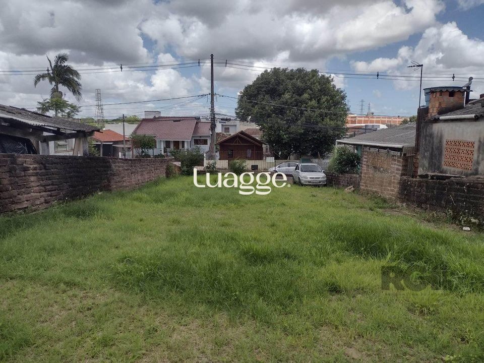 Terreno à venda, 302m² - Foto 1