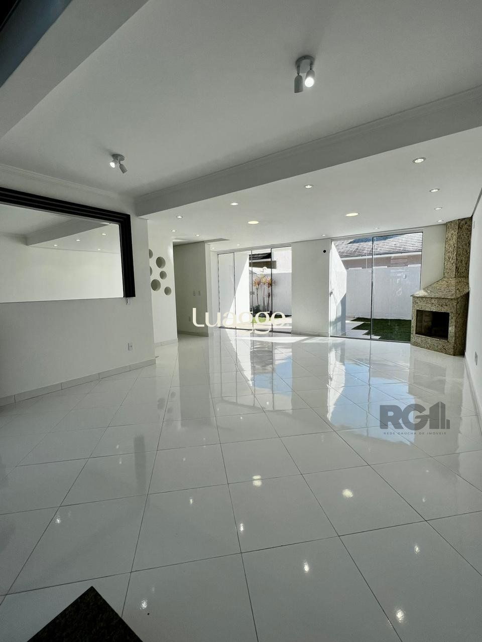 Sobrado à venda com 3 quartos, 188m² - Foto 3