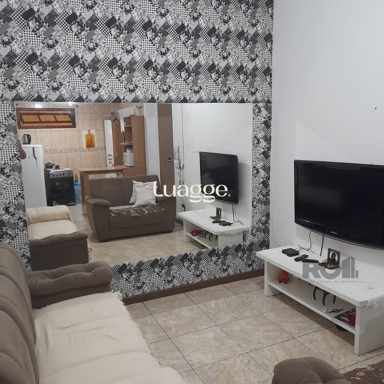 Apartamento à venda com 2 quartos, 70m² - Foto 2