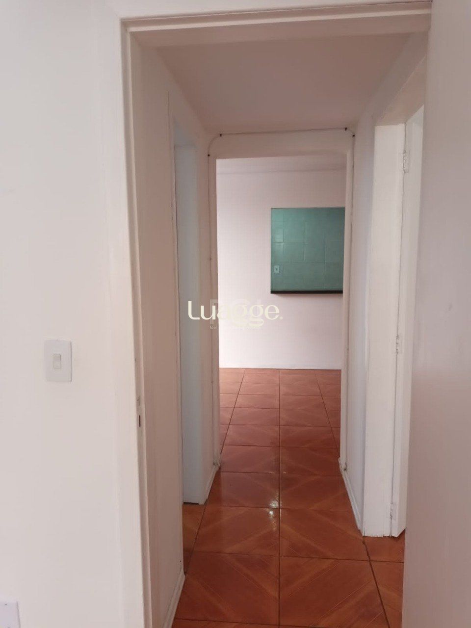Apartamento à venda com 2 quartos, 72m² - Foto 4