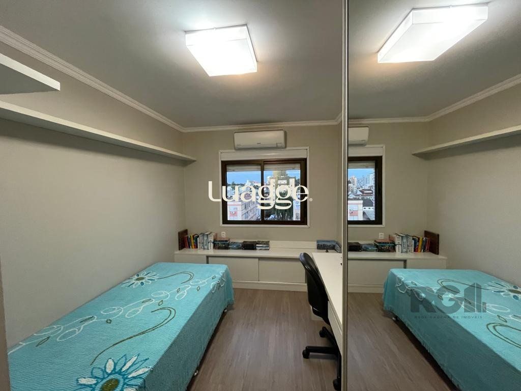 Apartamento à venda com 3 quartos, 119m² - Foto 23