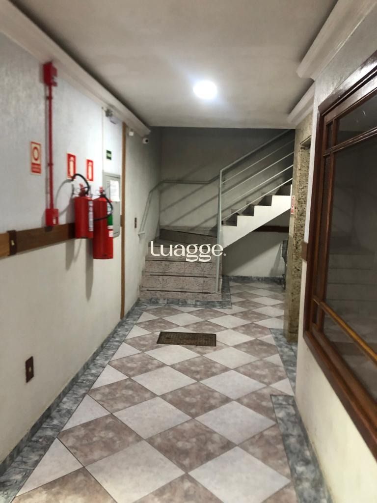 Apartamento à venda com 3 quartos, 130m² - Foto 16
