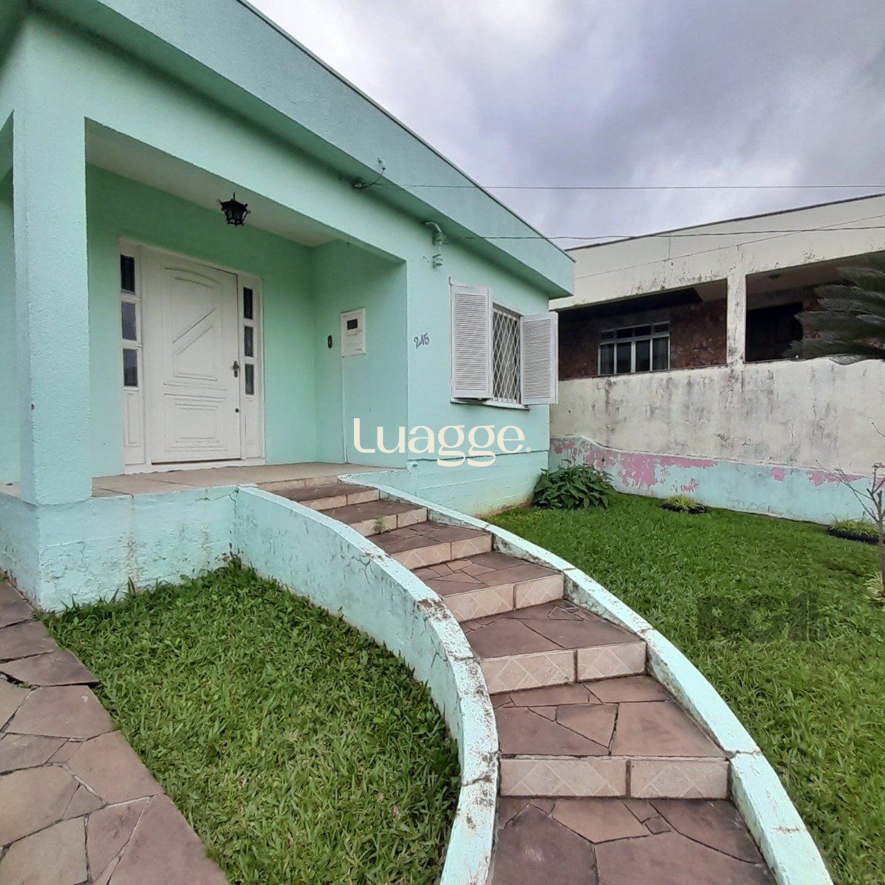 Casa à venda com 2 quartos, 75m² - Foto 3