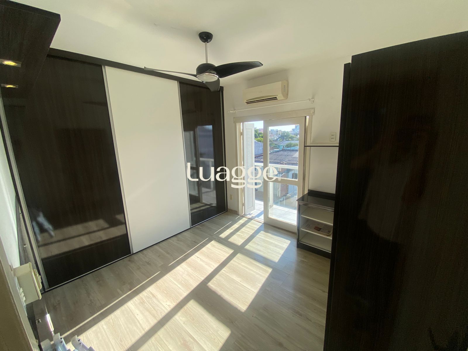 Apartamento à venda com 2 quartos, 63m² - Foto 6