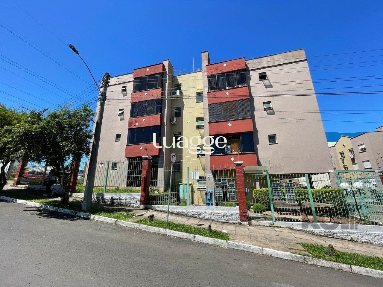 Apartamento à venda com 2 quartos, 58m² - Foto 1