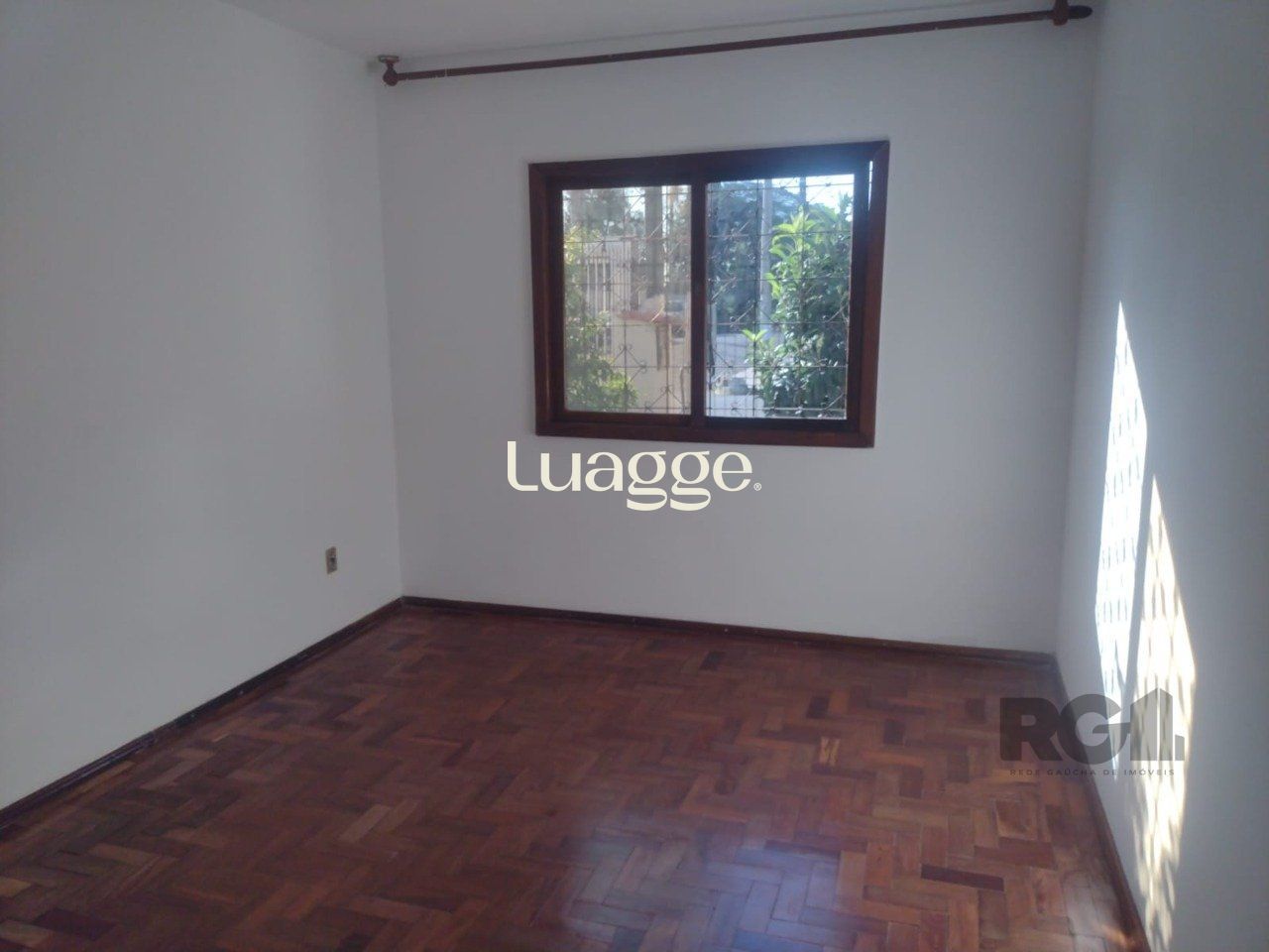 Casa à venda com 2 quartos, 63m² - Foto 6
