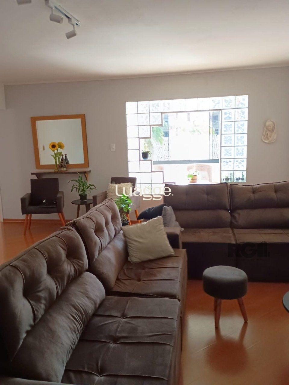 Apartamento à venda com 3 quartos, 137m² - Foto 3