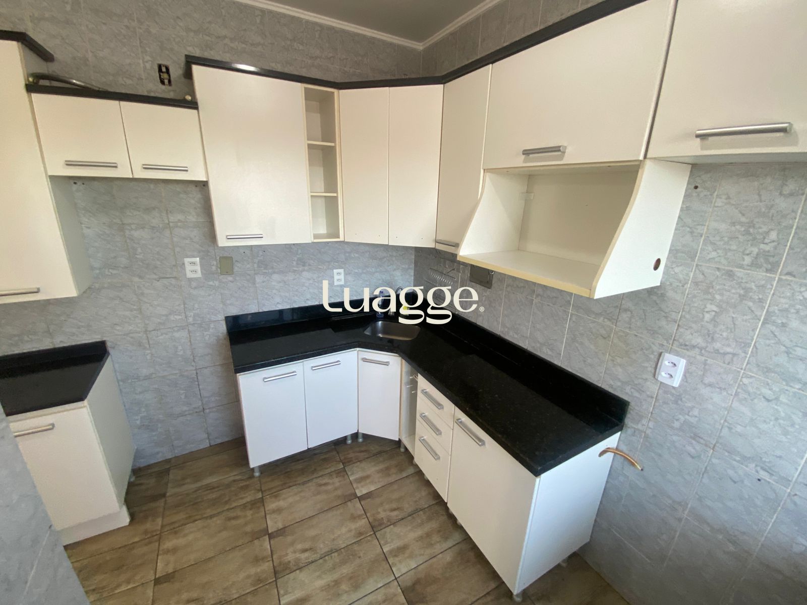 Apartamento à venda com 2 quartos, 63m² - Foto 23