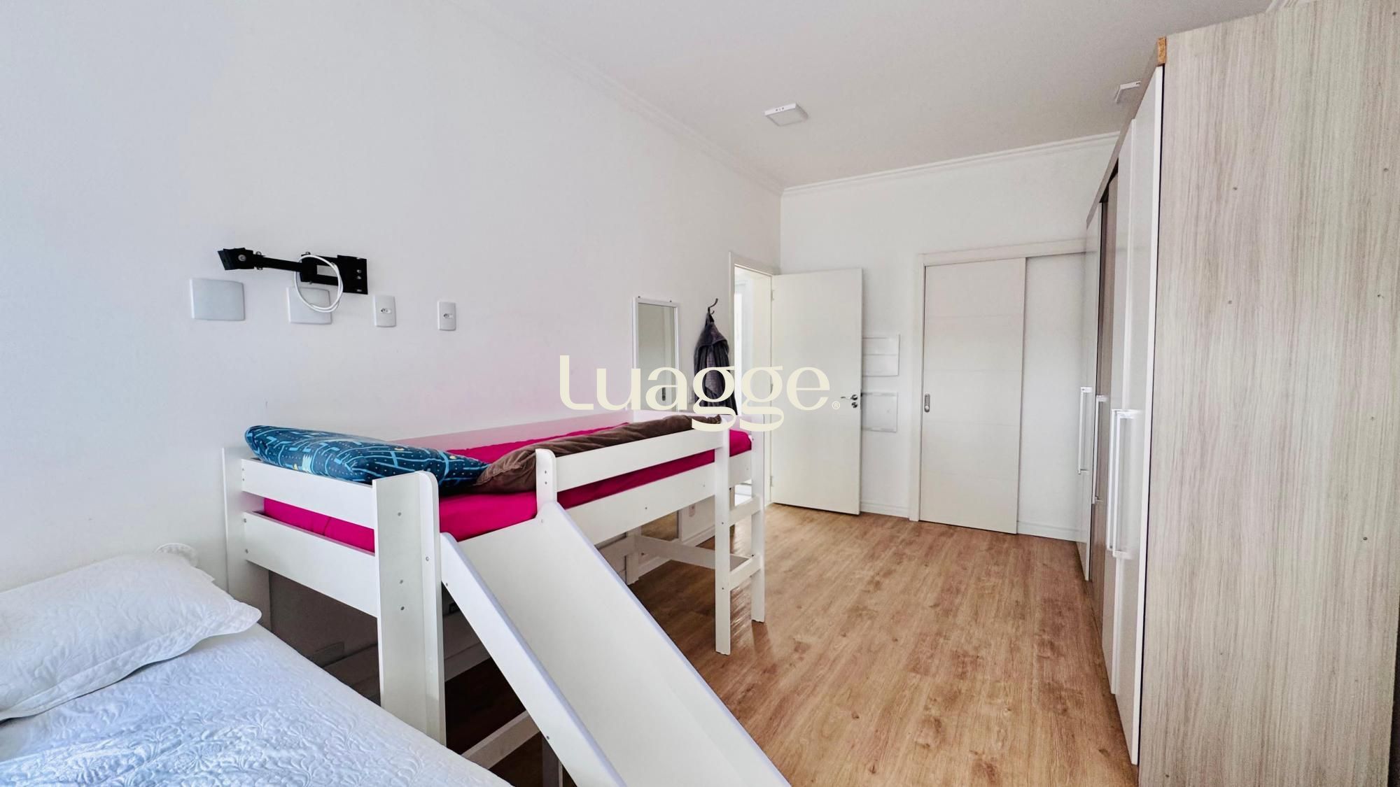 Casa à venda com 3 quartos, 151m² - Foto 13