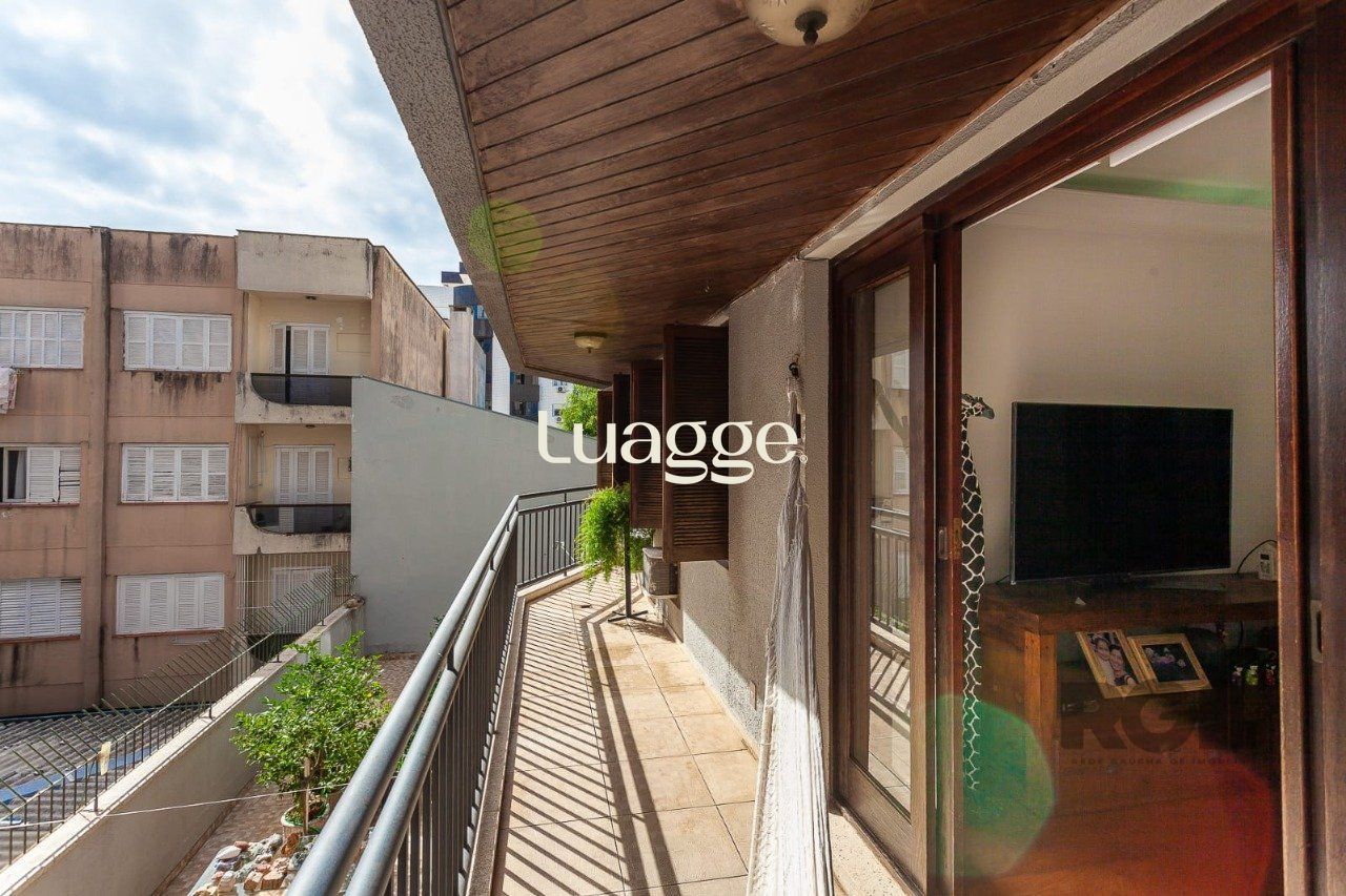 Apartamento à venda com 3 quartos, 124m² - Foto 9
