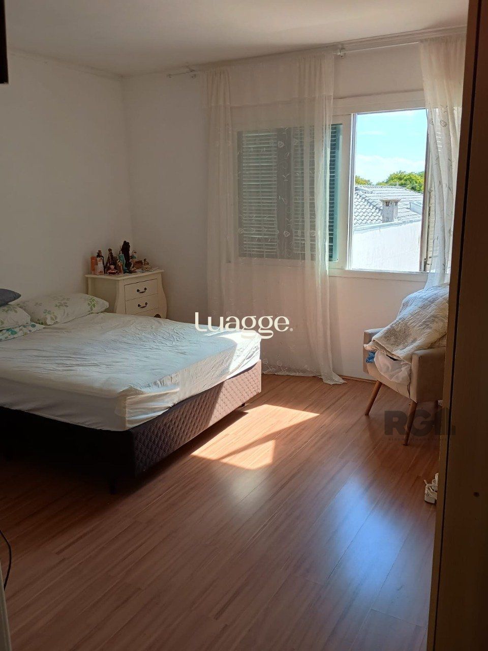 Apartamento à venda com 3 quartos, 137m² - Foto 9
