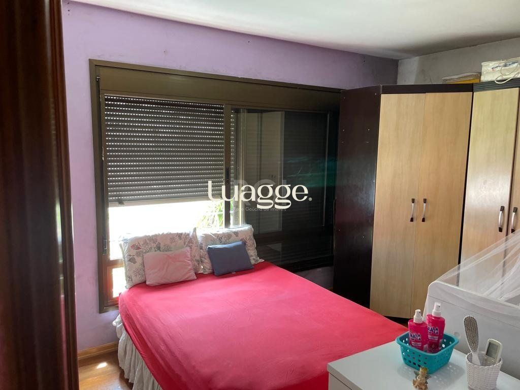 Casa à venda com 3 quartos, 79m² - Foto 4