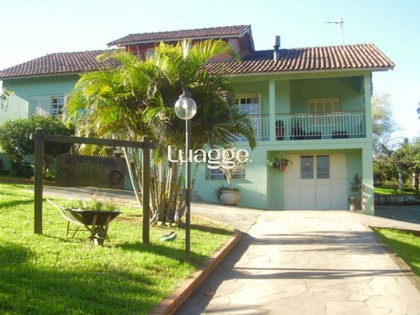 Sítio, 3 quartos, 306 m² - Foto 1