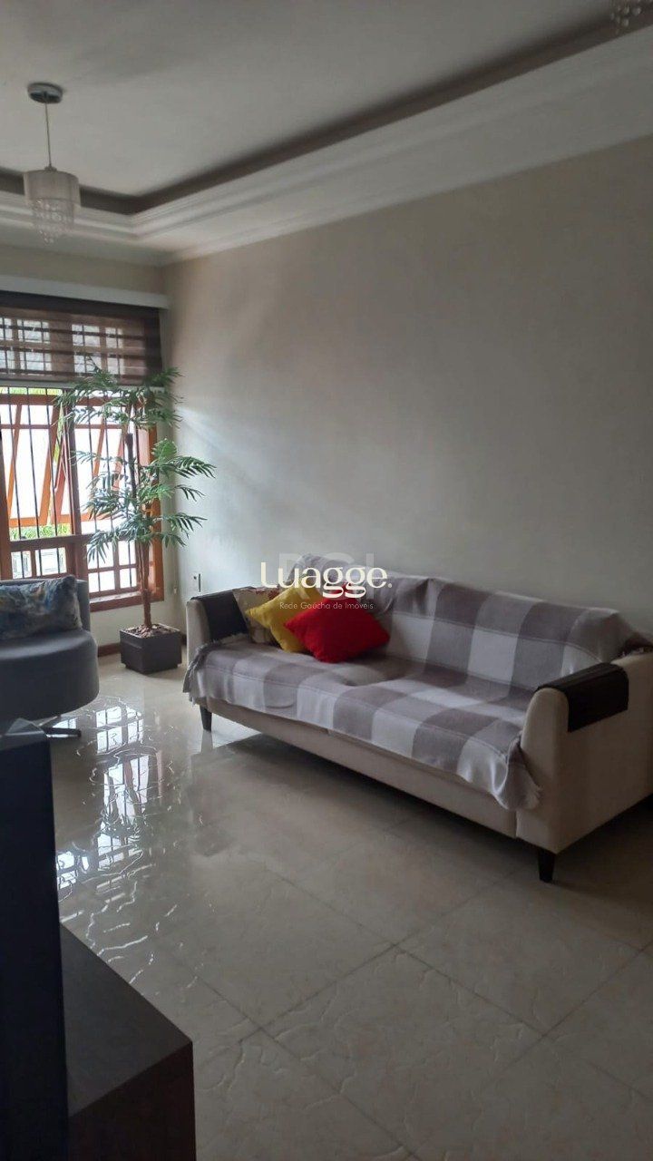 Casa à venda com 3 quartos, 135m² - Foto 2