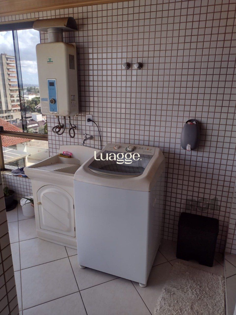 Apartamento à venda com 3 quartos, 189m² - Foto 23