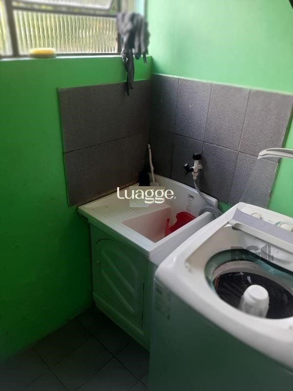 Casa à venda com 4 quartos, 222m² - Foto 13