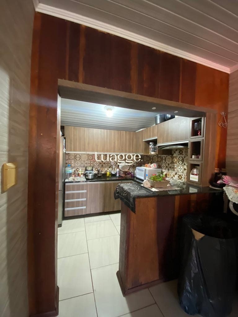 Casa à venda com 2 quartos, 71m² - Foto 8