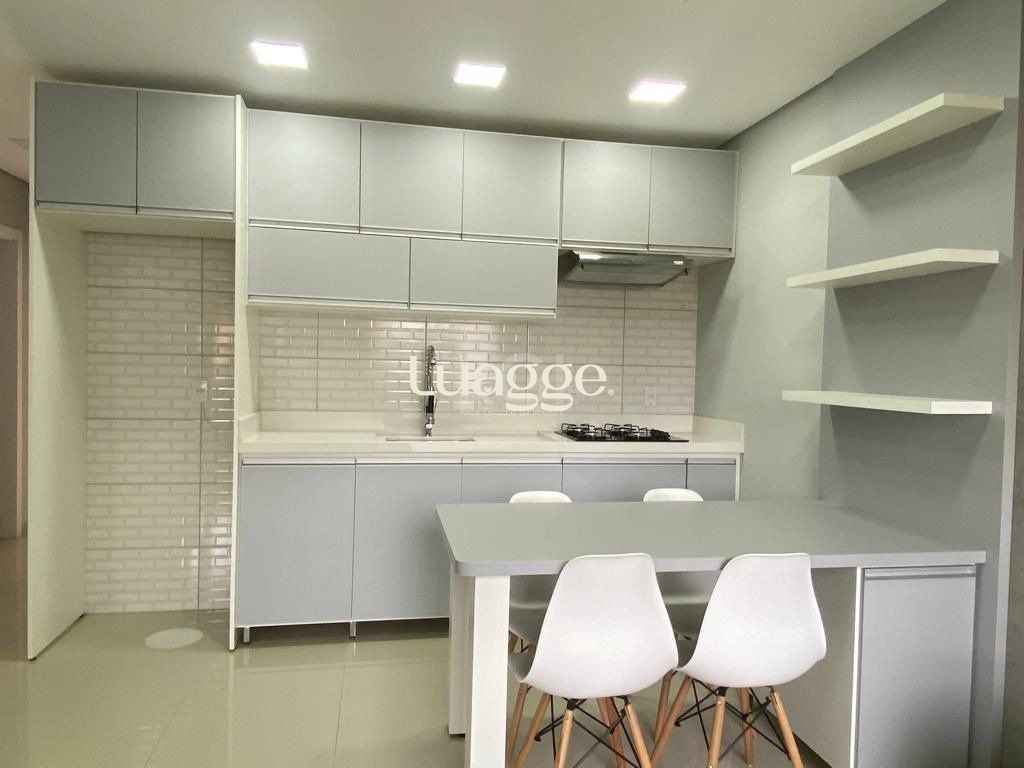 Apartamento à venda com 2 quartos, 76m² - Foto 7