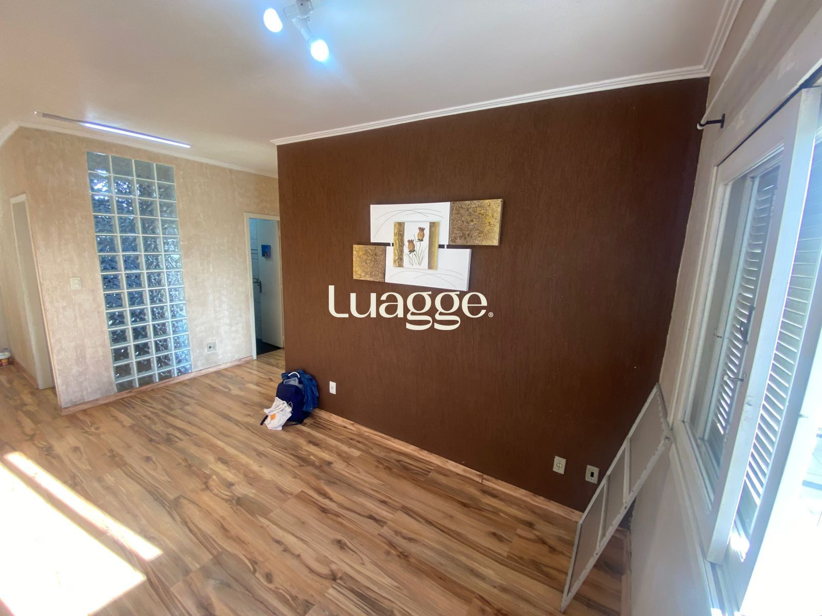 Apartamento à venda com 2 quartos, 63m² - Foto 4