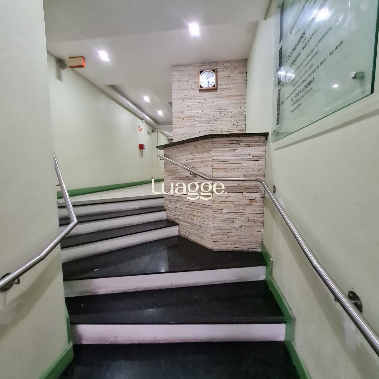 Sala Comercial, à venda, 33 m², Floresta - Porto Alegre — foto 4