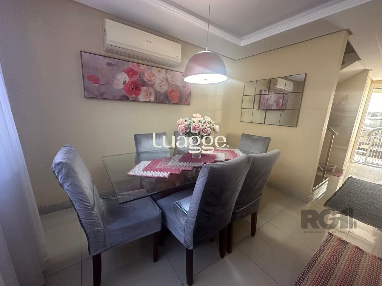 Casa de Condomínio à venda com 3 quartos, 156m² - Foto 2