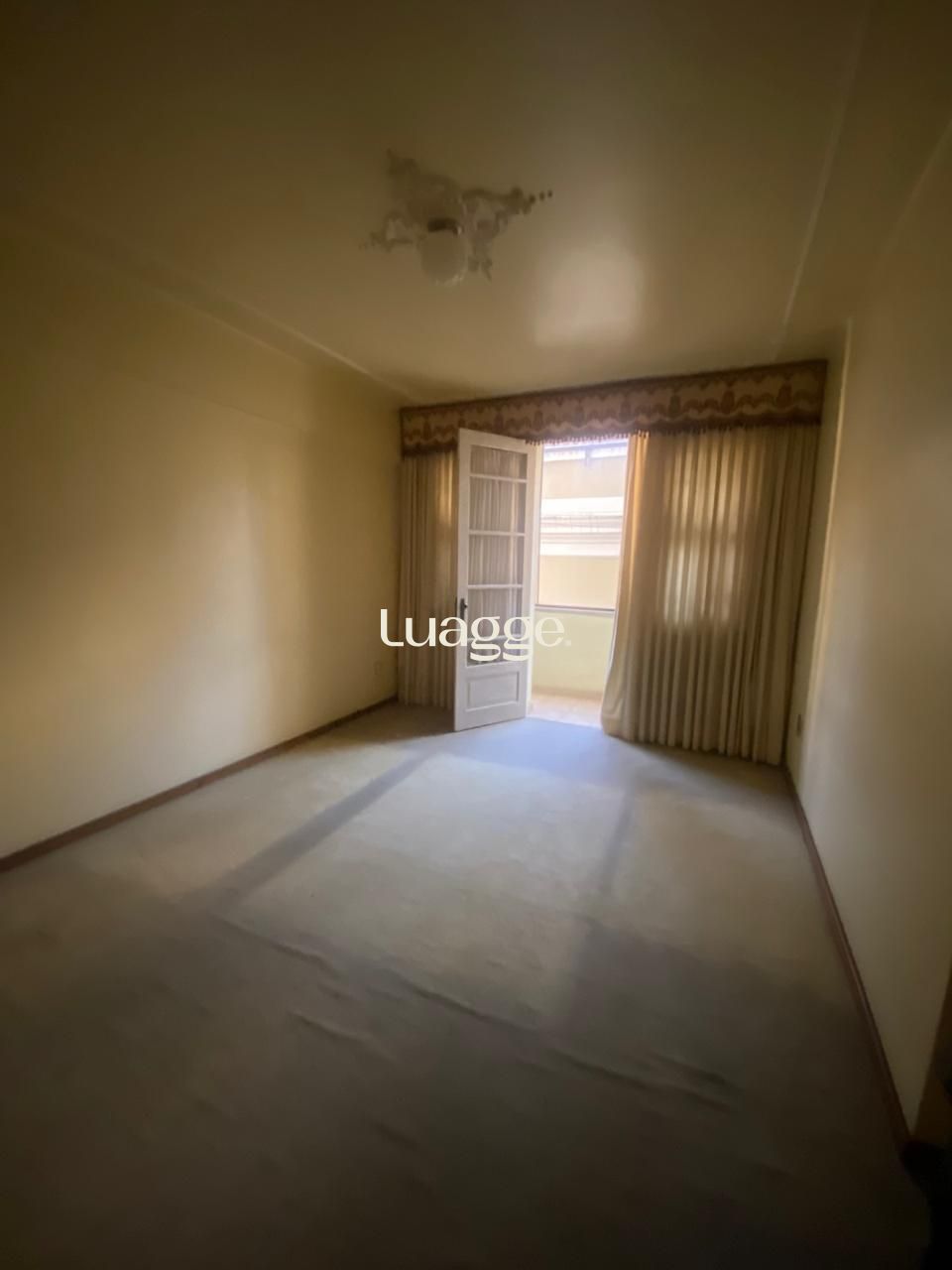 Apartamento à venda com 3 quartos, 162m² - Foto 15