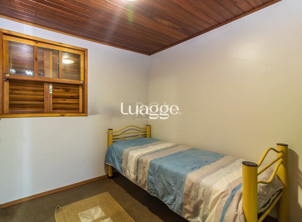 Casa de Condomínio à venda com 3 quartos, 383m² - Foto 18