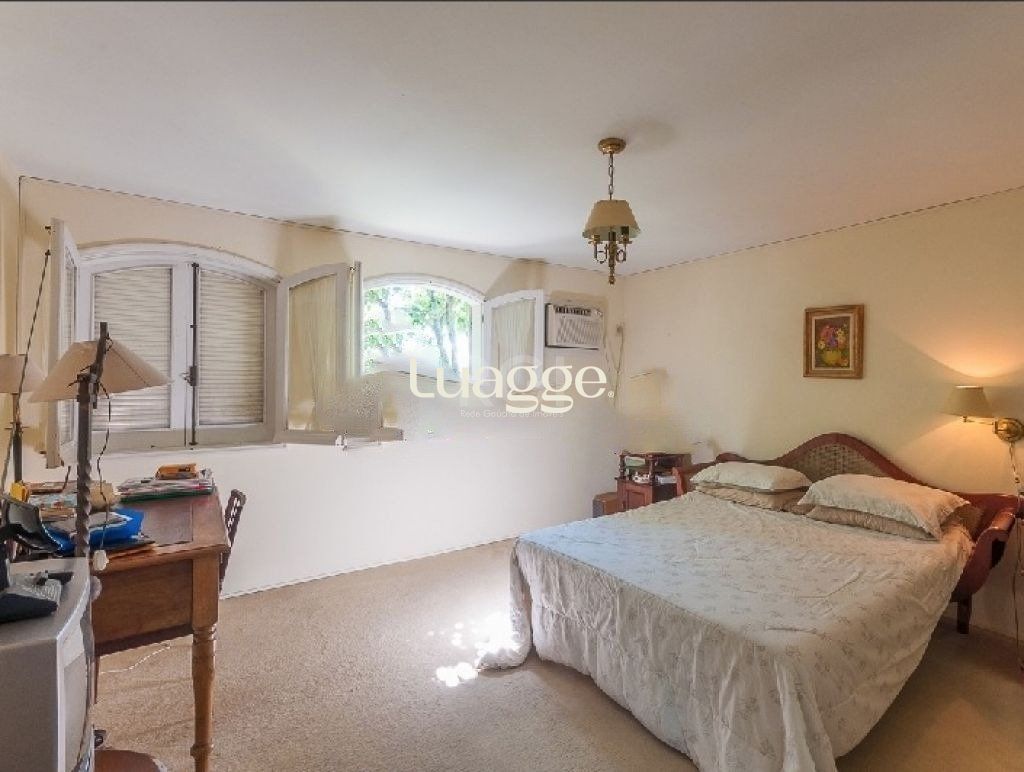 Casa à venda com 5 quartos, 441m² - Foto 10