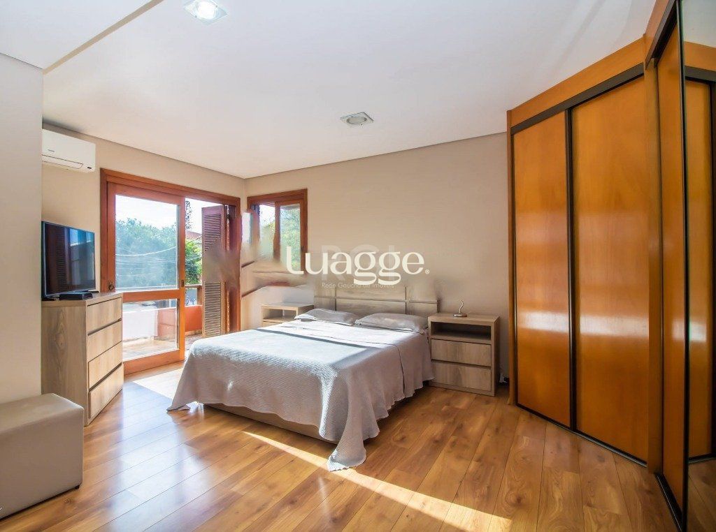 Casa de Condomínio à venda com 3 quartos, 383m² - Foto 8