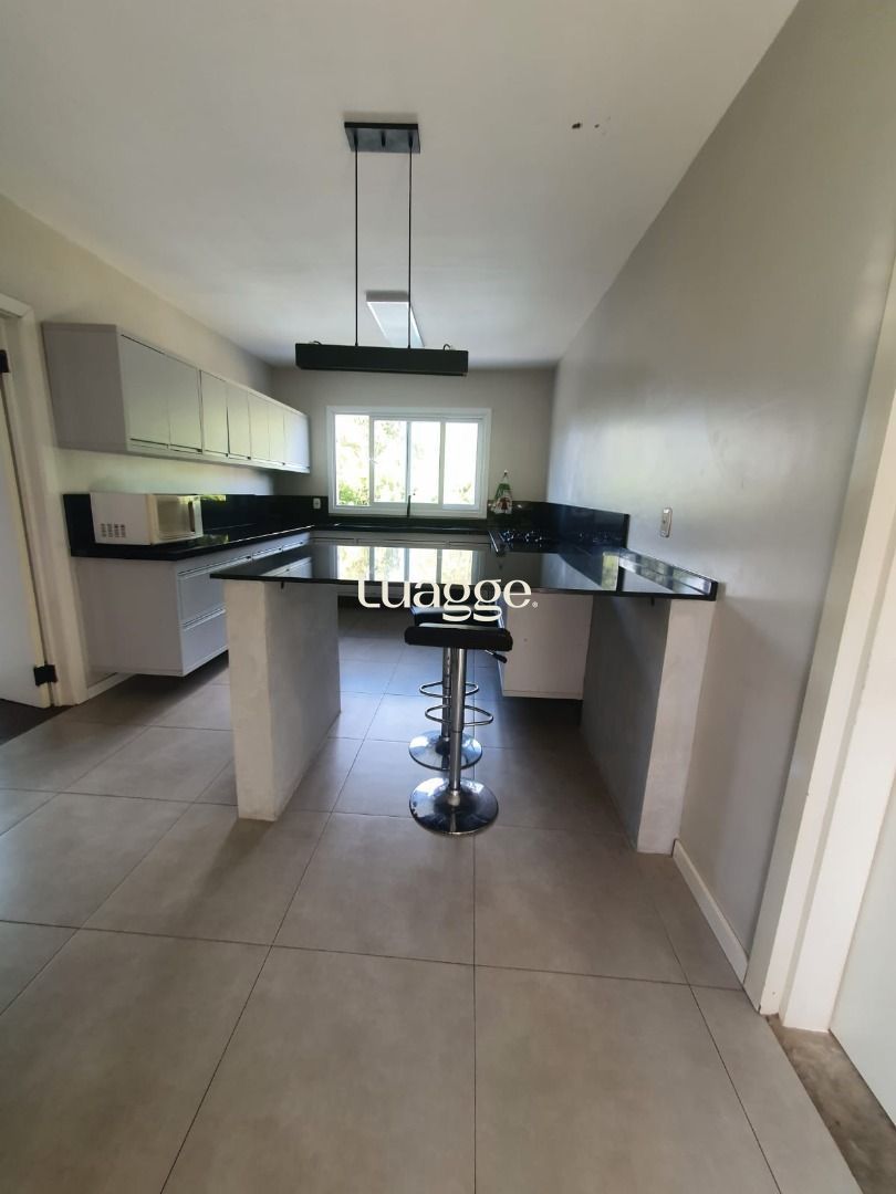 Casa, 3 quartos, 319 m² - Foto 10