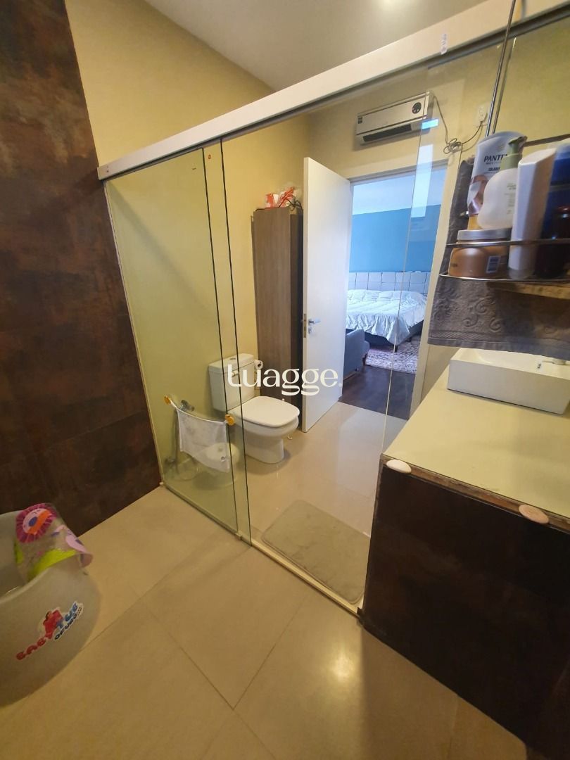 Casa, 3 quartos, 319 m² - Foto 14