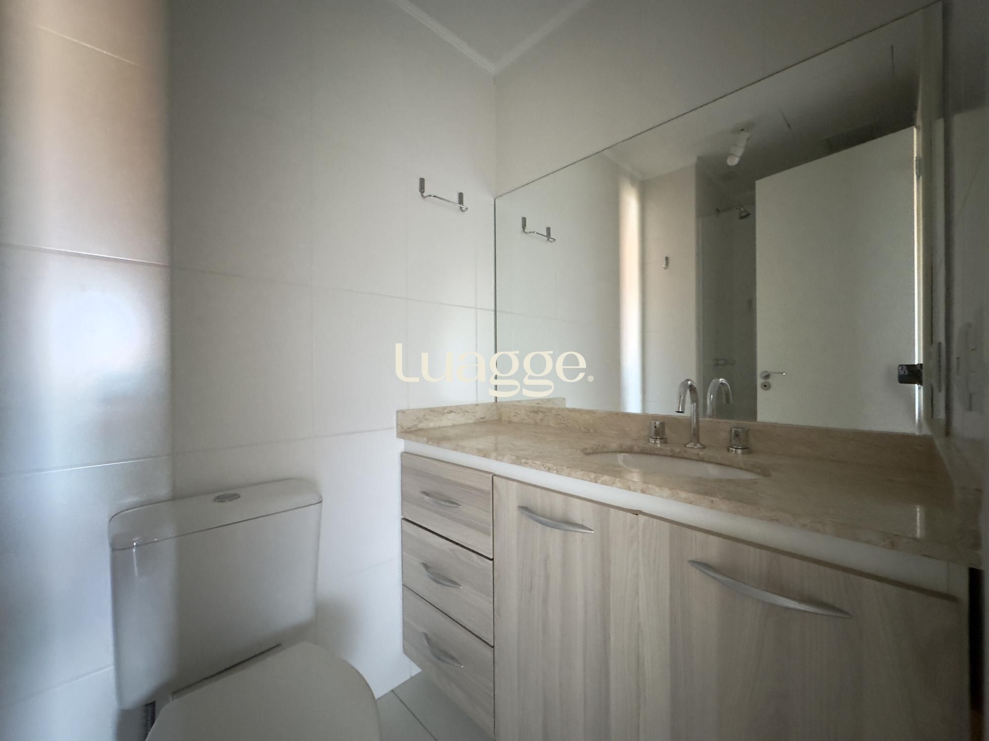 Apartamento à venda com 2 quartos, 60m² - Foto 32