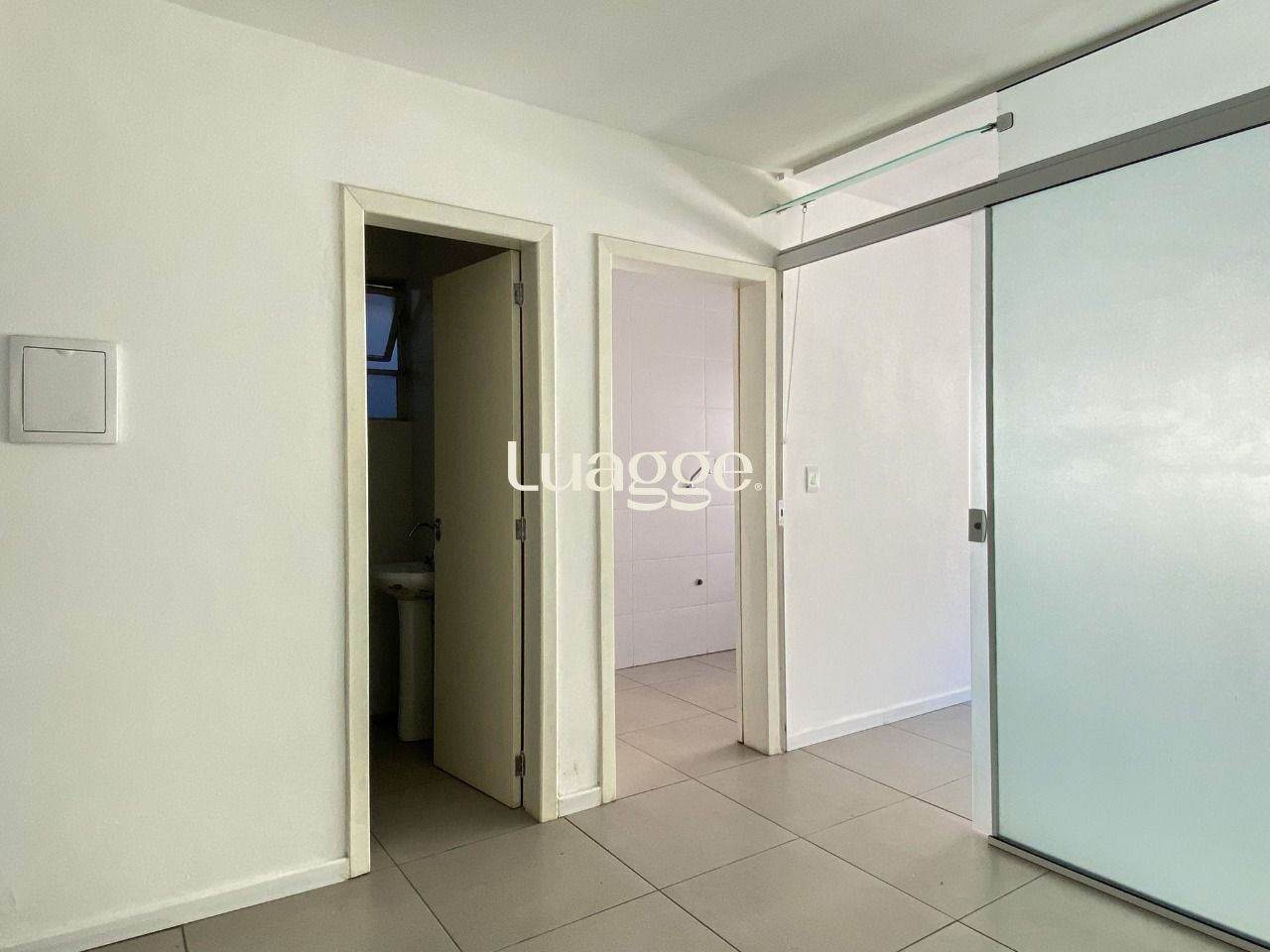 Apartamento, 1 quarto, 37 m² - Foto 2