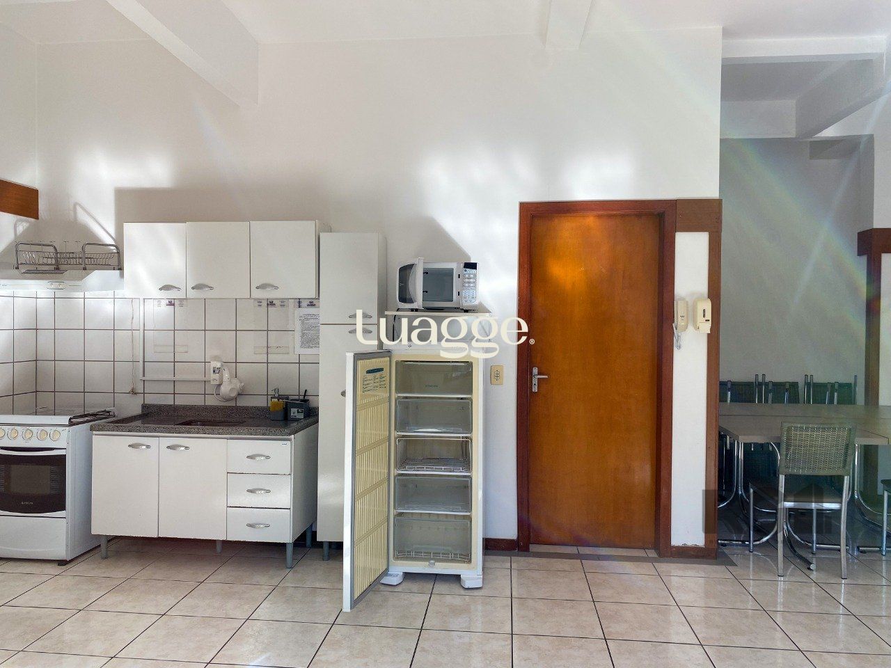 Apartamento à venda com 2 quartos, 61m² - Foto 35
