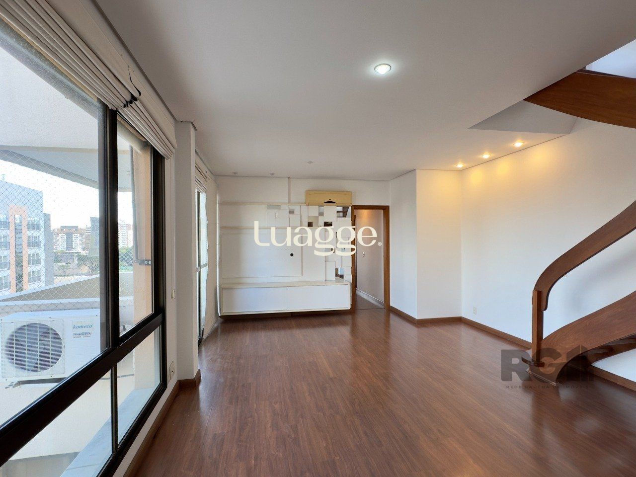 Cobertura à venda com 2 quartos, 179m² - Foto 3