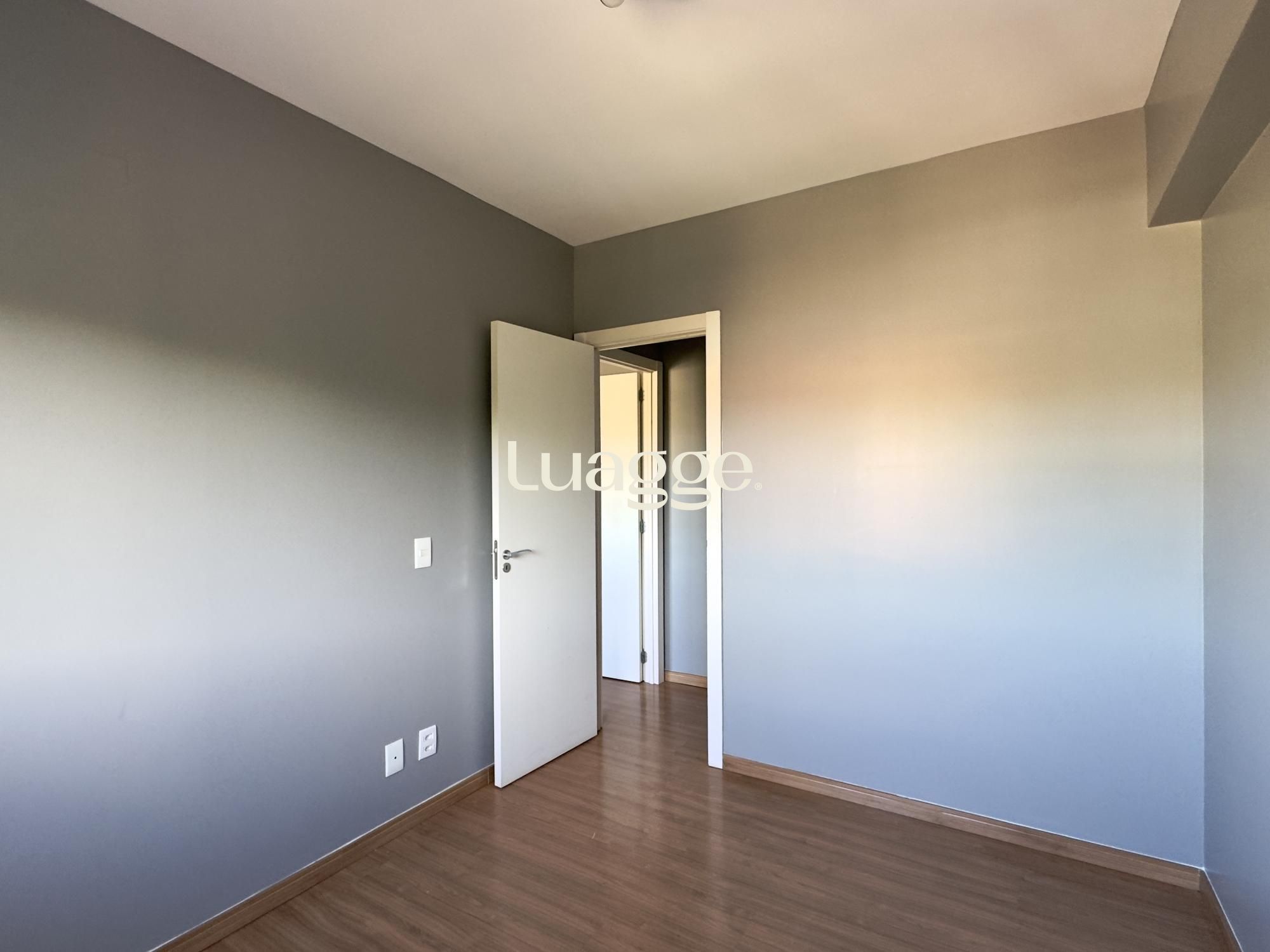 Apartamento à venda com 2 quartos, 60m² - Foto 29