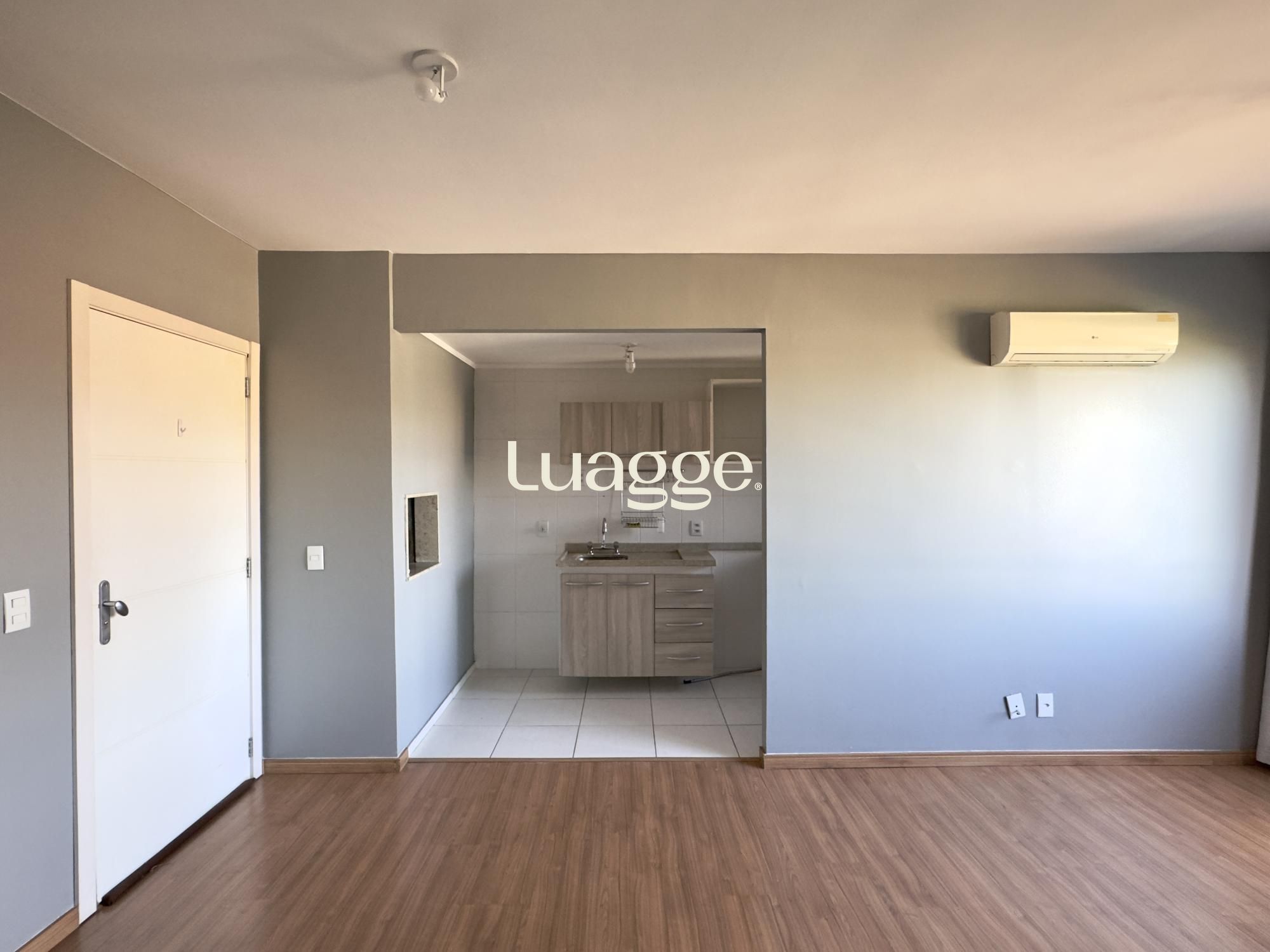 Apartamento à venda com 2 quartos, 60m² - Foto 4