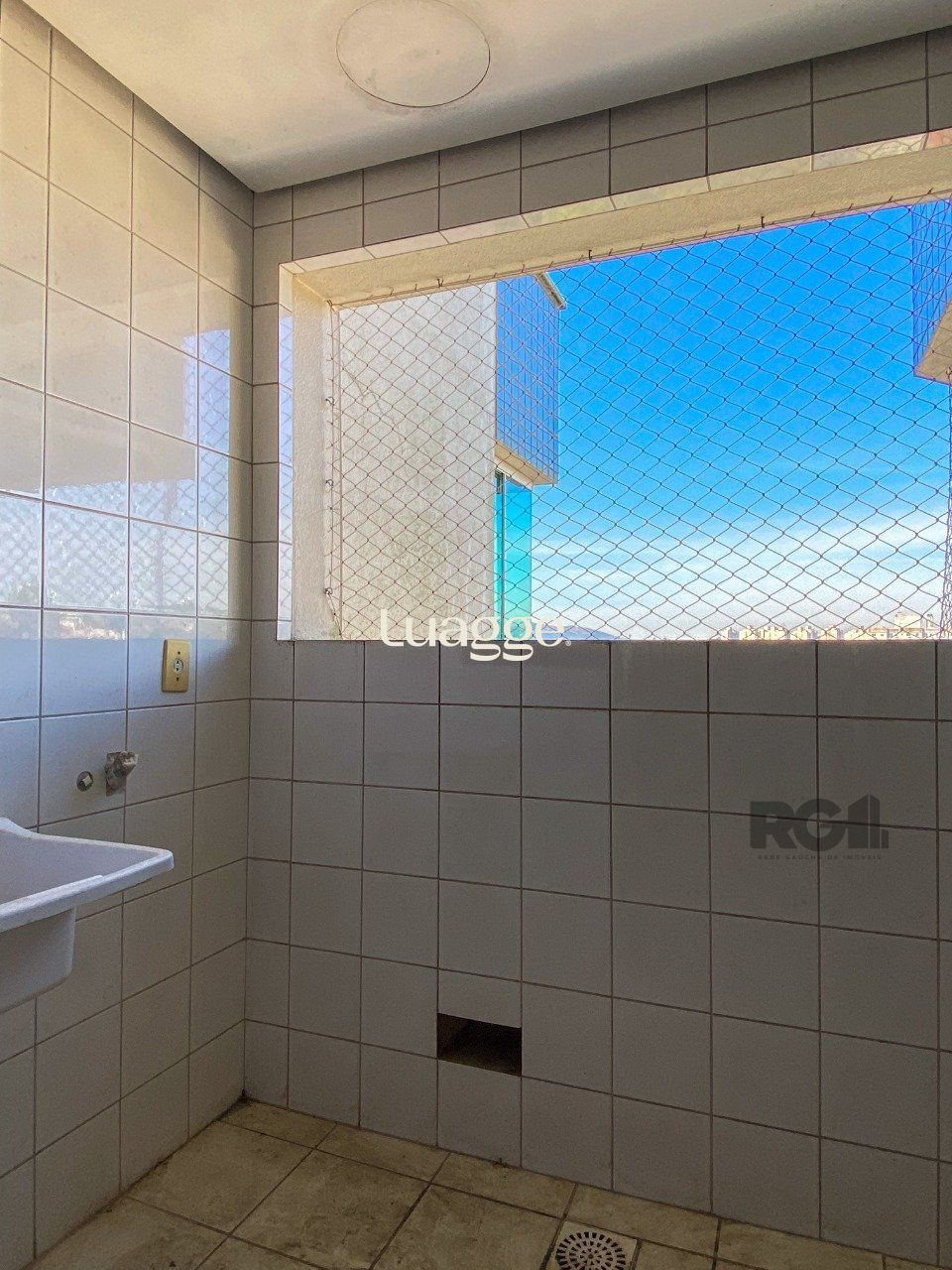 Apartamento à venda com 2 quartos, 55m² - Foto 17