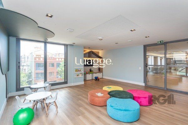 Apartamento à venda com 2 quartos, 101m² - Foto 15