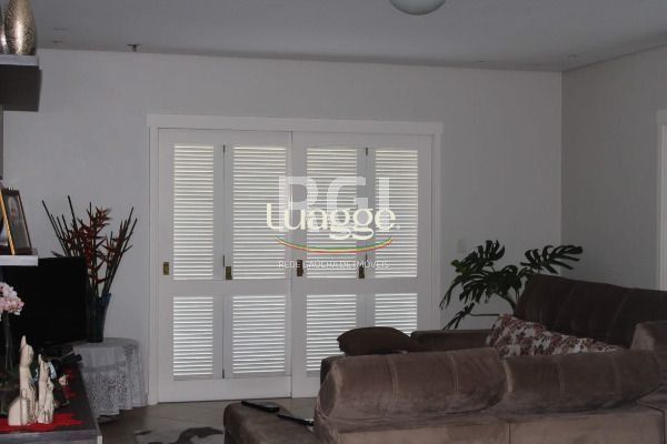 Casa à venda com 4 quartos, 402m² - Foto 2