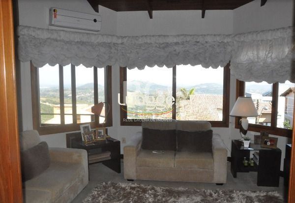 Casa à venda com 5 quartos, 408m² - Foto 10