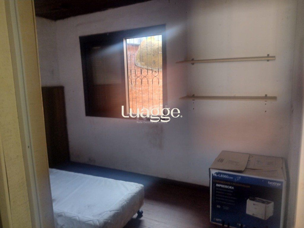 Casa à venda com 2 quartos, 78m² - Foto 11