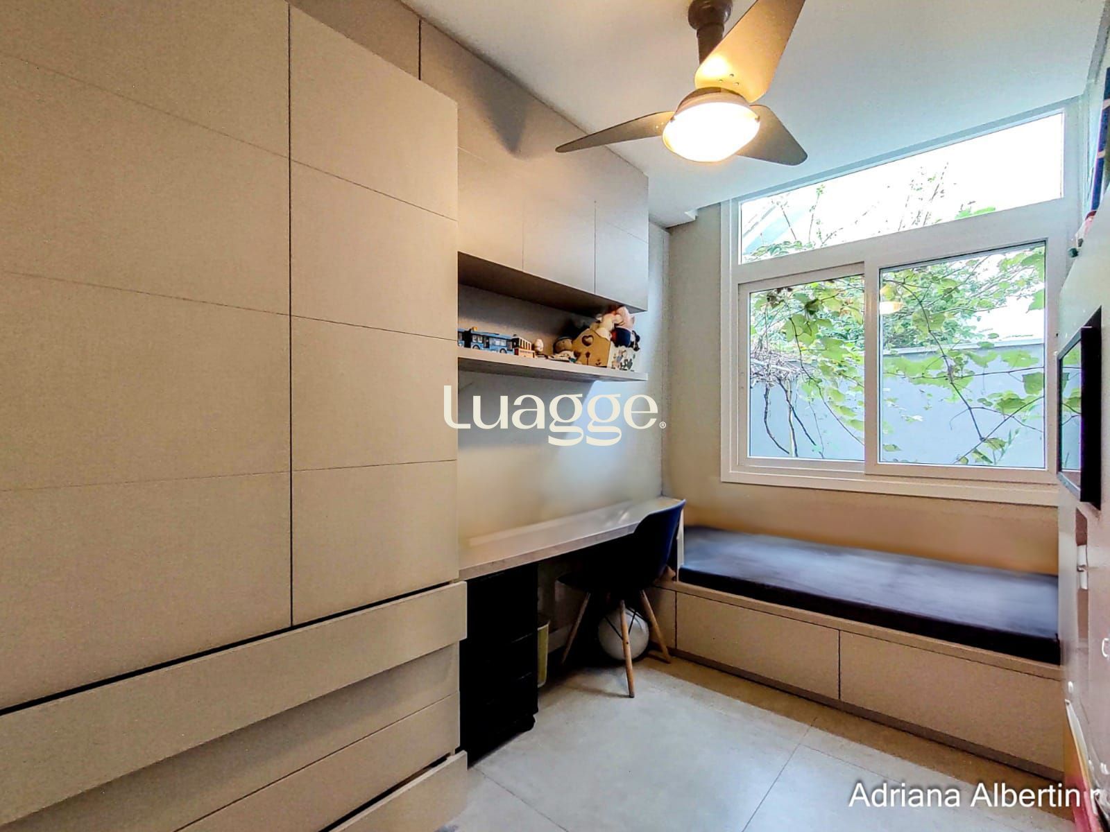 Casa de Condomínio à venda com 3 quartos, 301m² - Foto 8