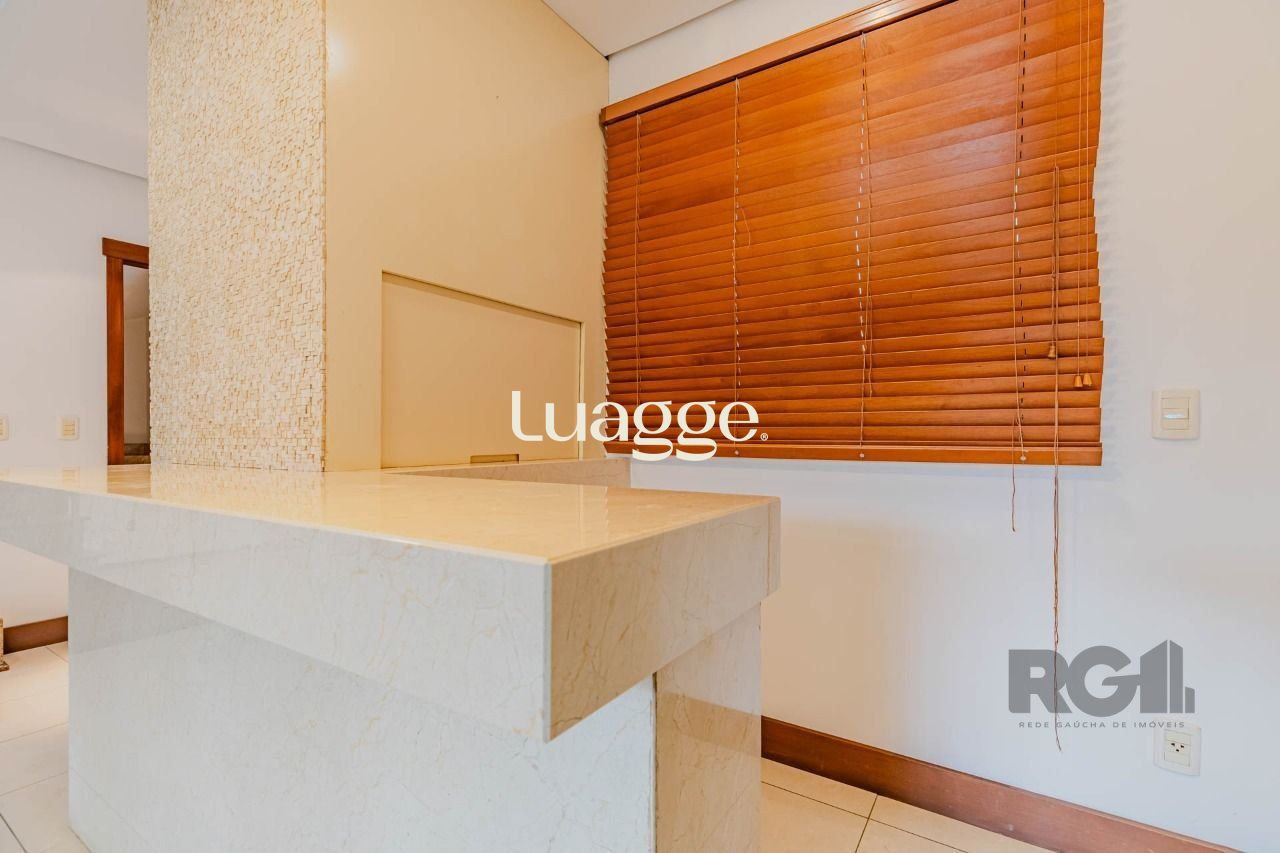 Casa de Condomínio à venda com 3 quartos, 297m² - Foto 6